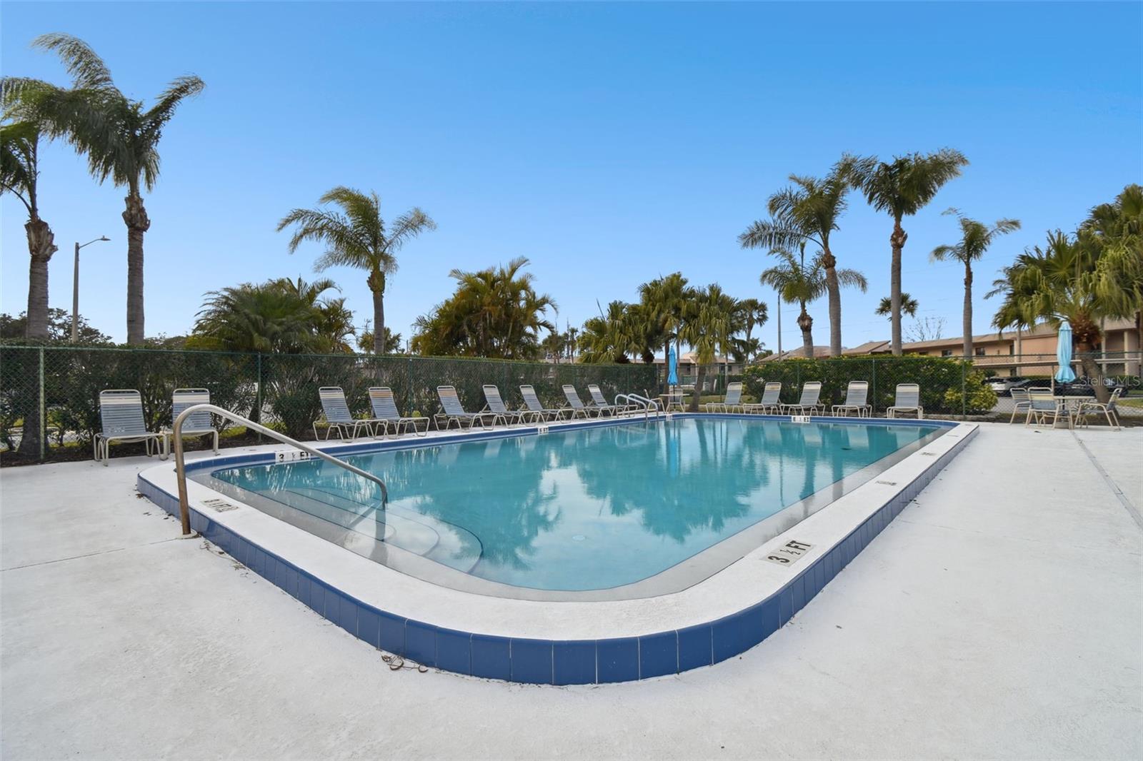 130 LAKEVIEW WAY #130, OLDSMAR, FL, 34677