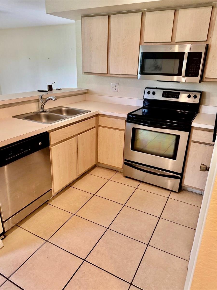 7340 WESTPOINTE BLVD #314, ORLANDO, FL, 32835