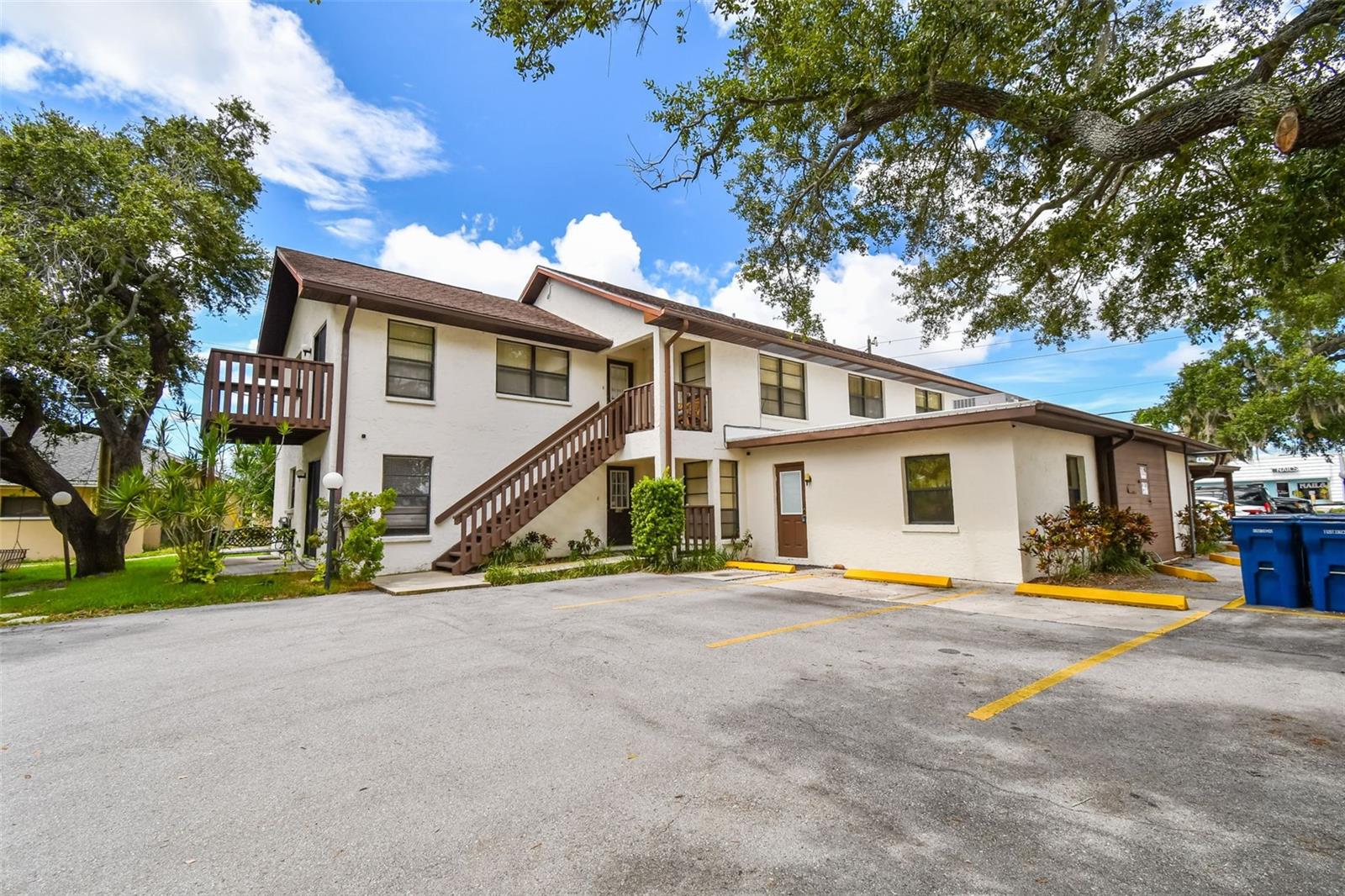 8423 SEMINOLE BLVD #202, SEMINOLE, FL, 33772