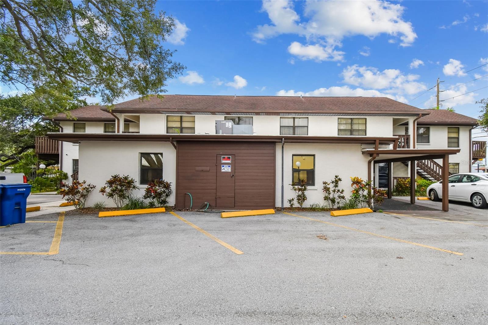 8423 SEMINOLE BLVD #202, SEMINOLE, FL, 33772