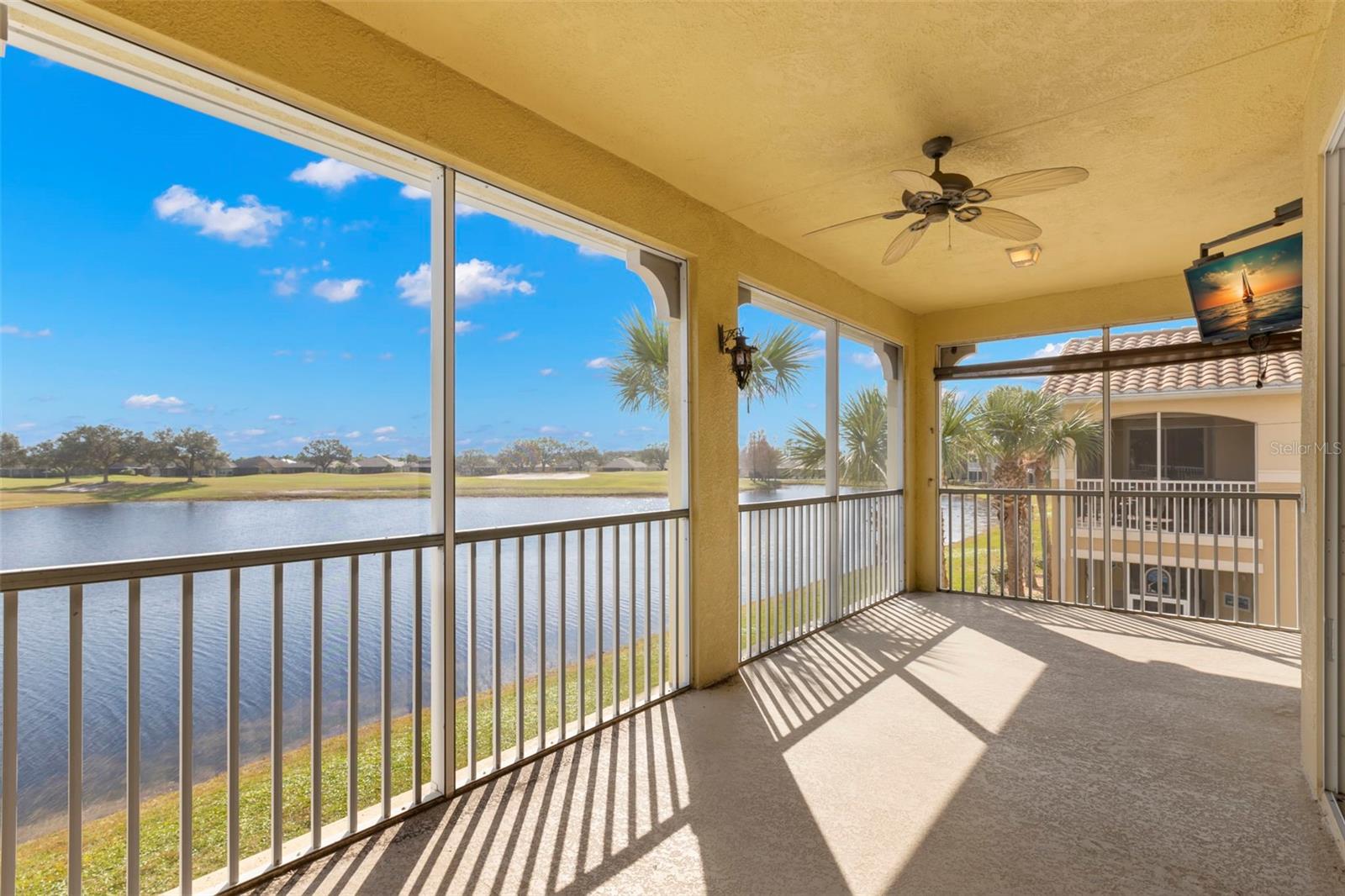 1354 EMERALD DUNES DR, SUN CITY CENTER, FL, 33573