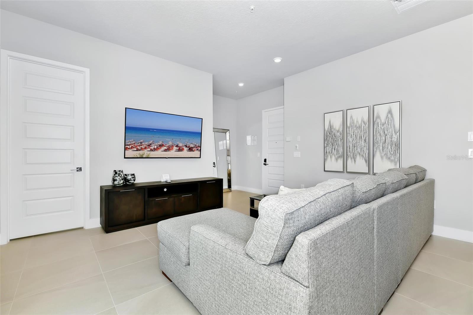 7740 SANDY RIDGE DR #111, REUNION, FL, 34747