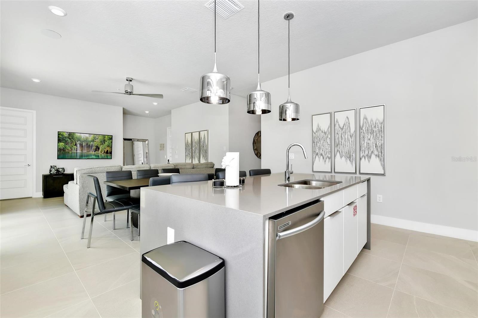 7740 SANDY RIDGE DR #111, REUNION, FL, 34747