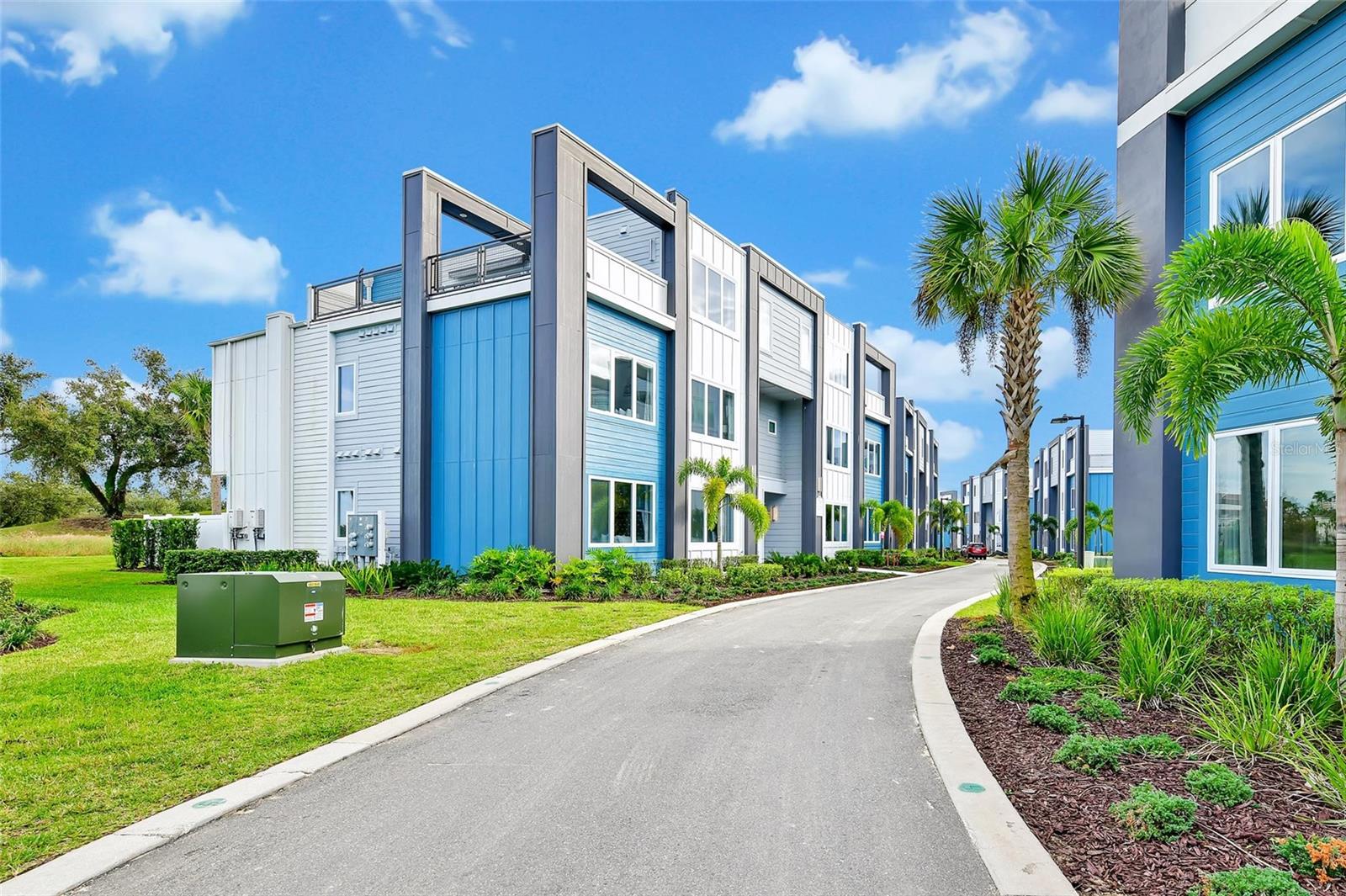 7740 SANDY RIDGE DR #111, REUNION, FL, 34747