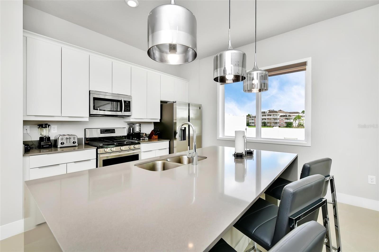 7740 SANDY RIDGE DR #111, REUNION, FL, 34747