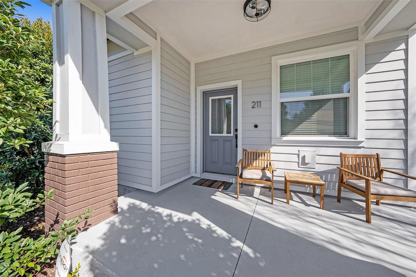 211 W BROAD ST, TAMPA, FL, 33604