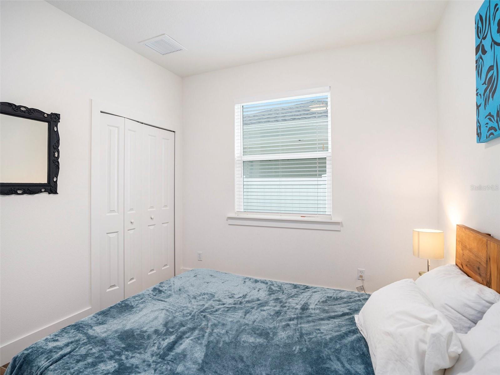 211 W BROAD ST, TAMPA, FL, 33604
