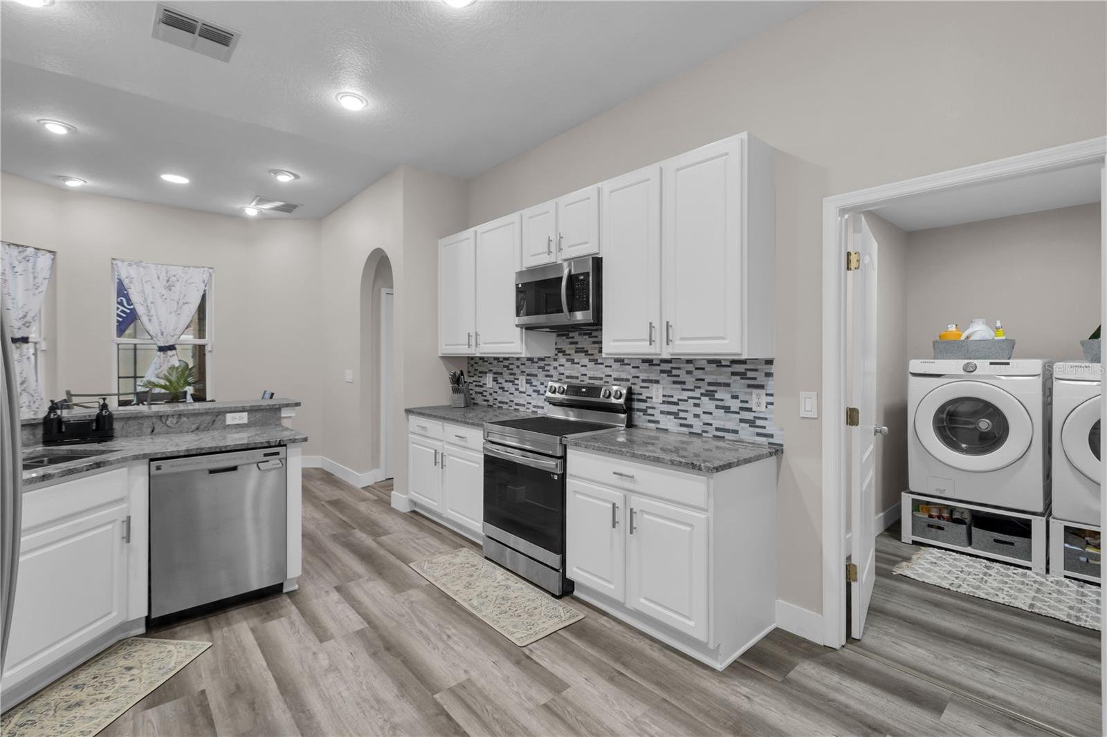 11013 CREIGHTON DR, ORLANDO, FL, 32817