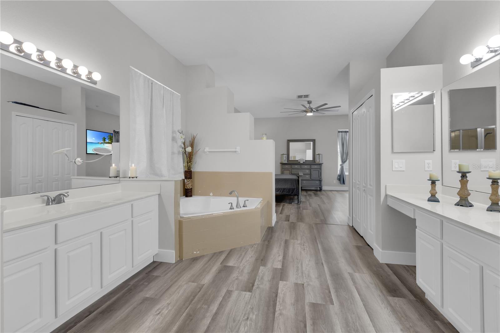 11013 CREIGHTON DR, ORLANDO, FL, 32817