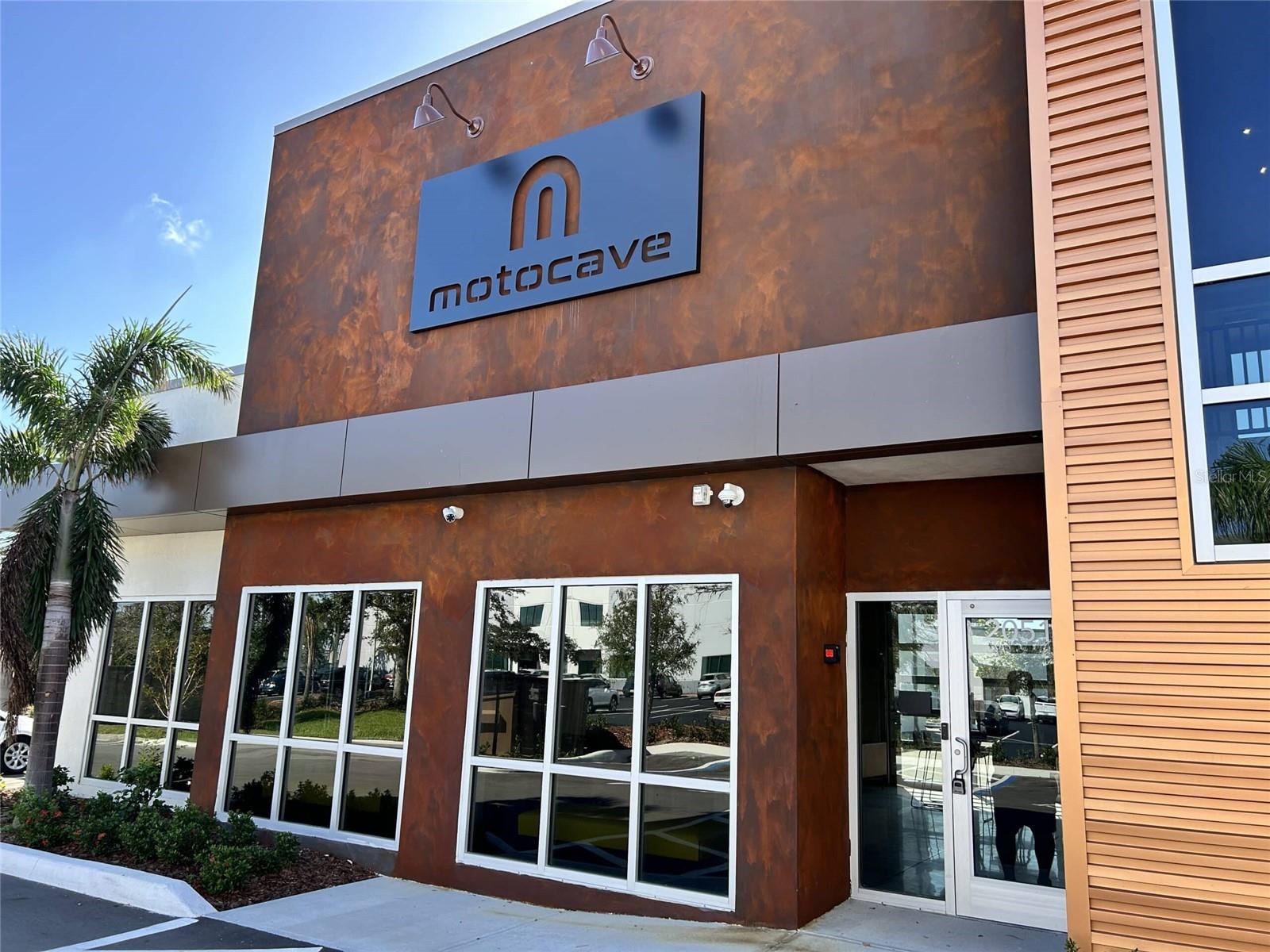 2051 GANDY BLVD N #204, ST PETERSBURG, FL, 33702