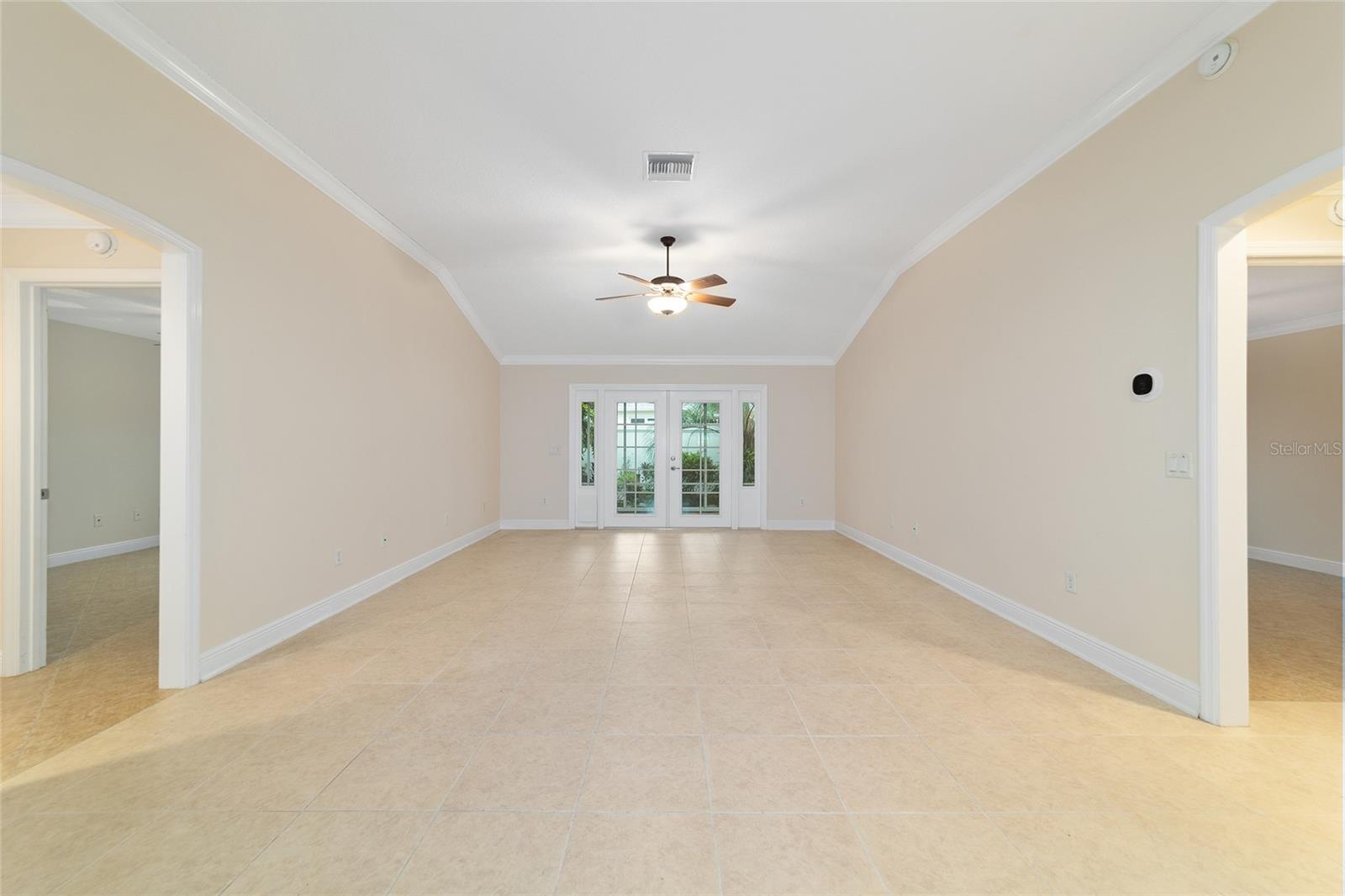 1548 LORIS LOOP, THE VILLAGES, FL, 32162