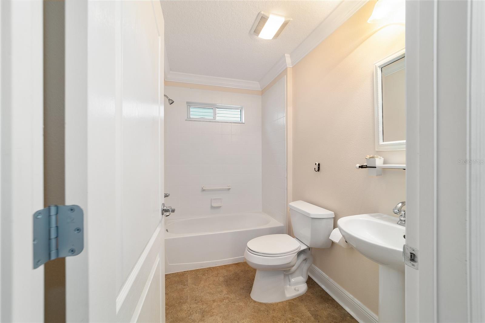 1548 LORIS LOOP, THE VILLAGES, FL, 32162