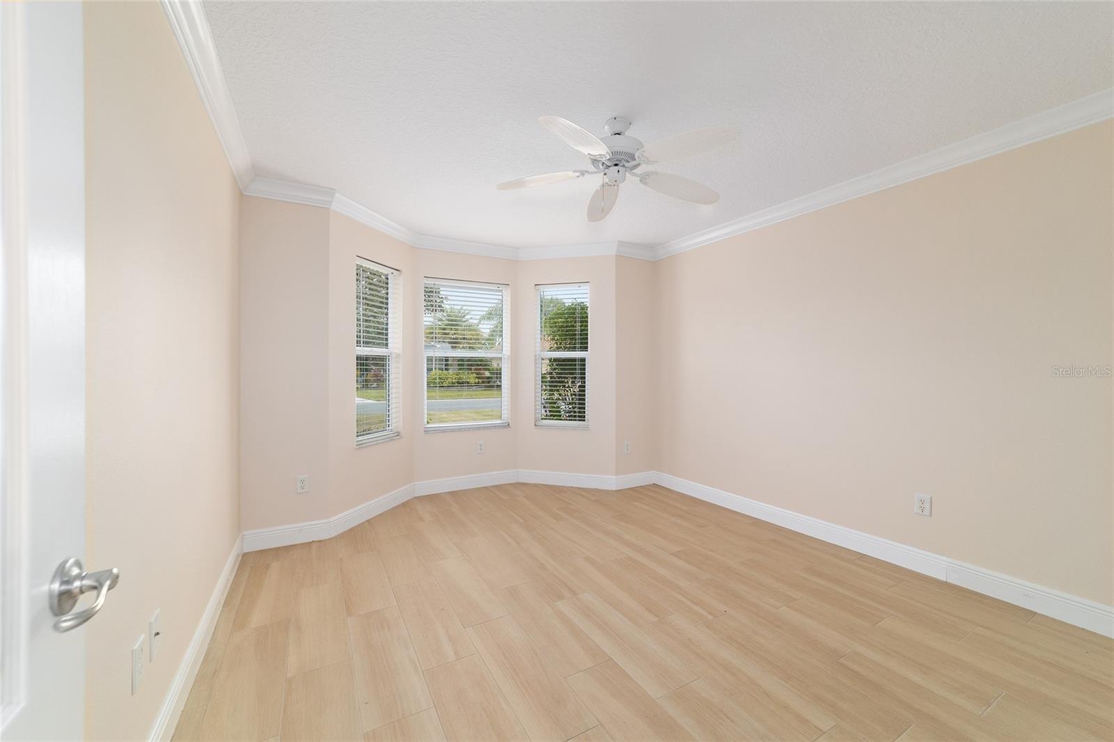 1548 LORIS LOOP, THE VILLAGES, FL, 32162