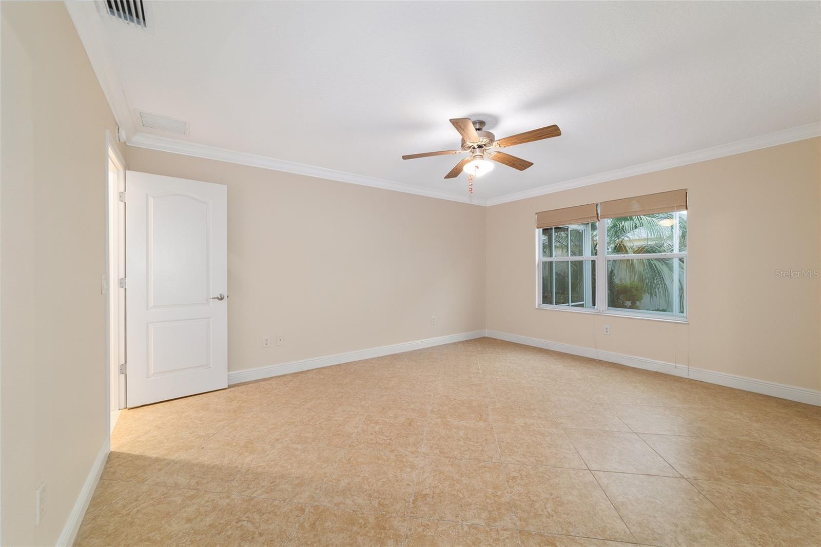 1548 LORIS LOOP, THE VILLAGES, FL, 32162