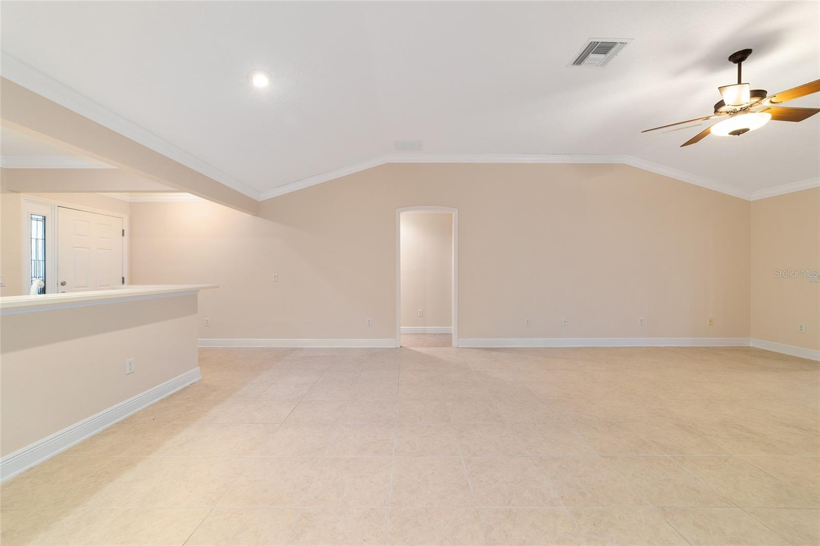1548 LORIS LOOP, THE VILLAGES, FL, 32162