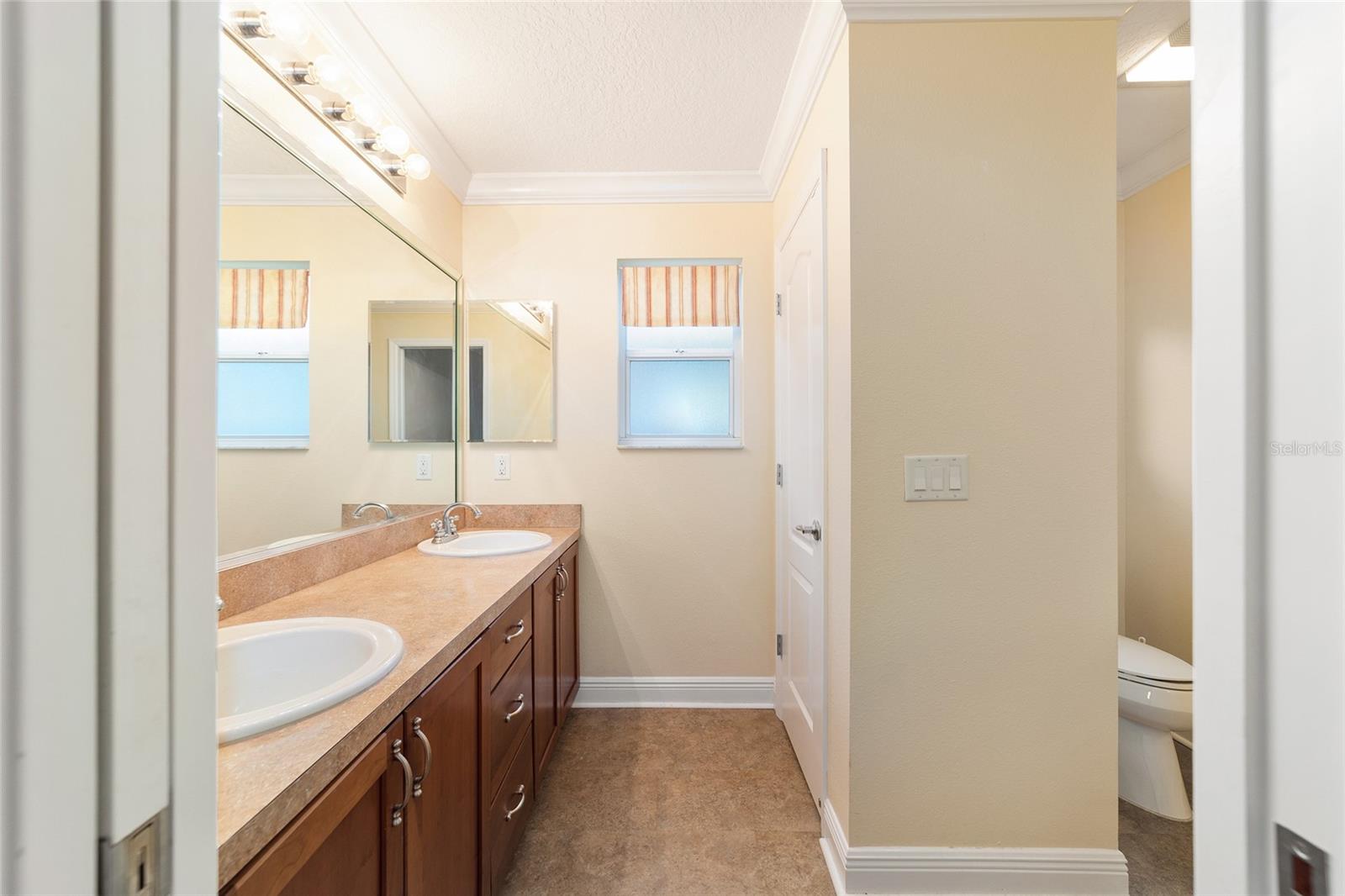 1548 LORIS LOOP, THE VILLAGES, FL, 32162
