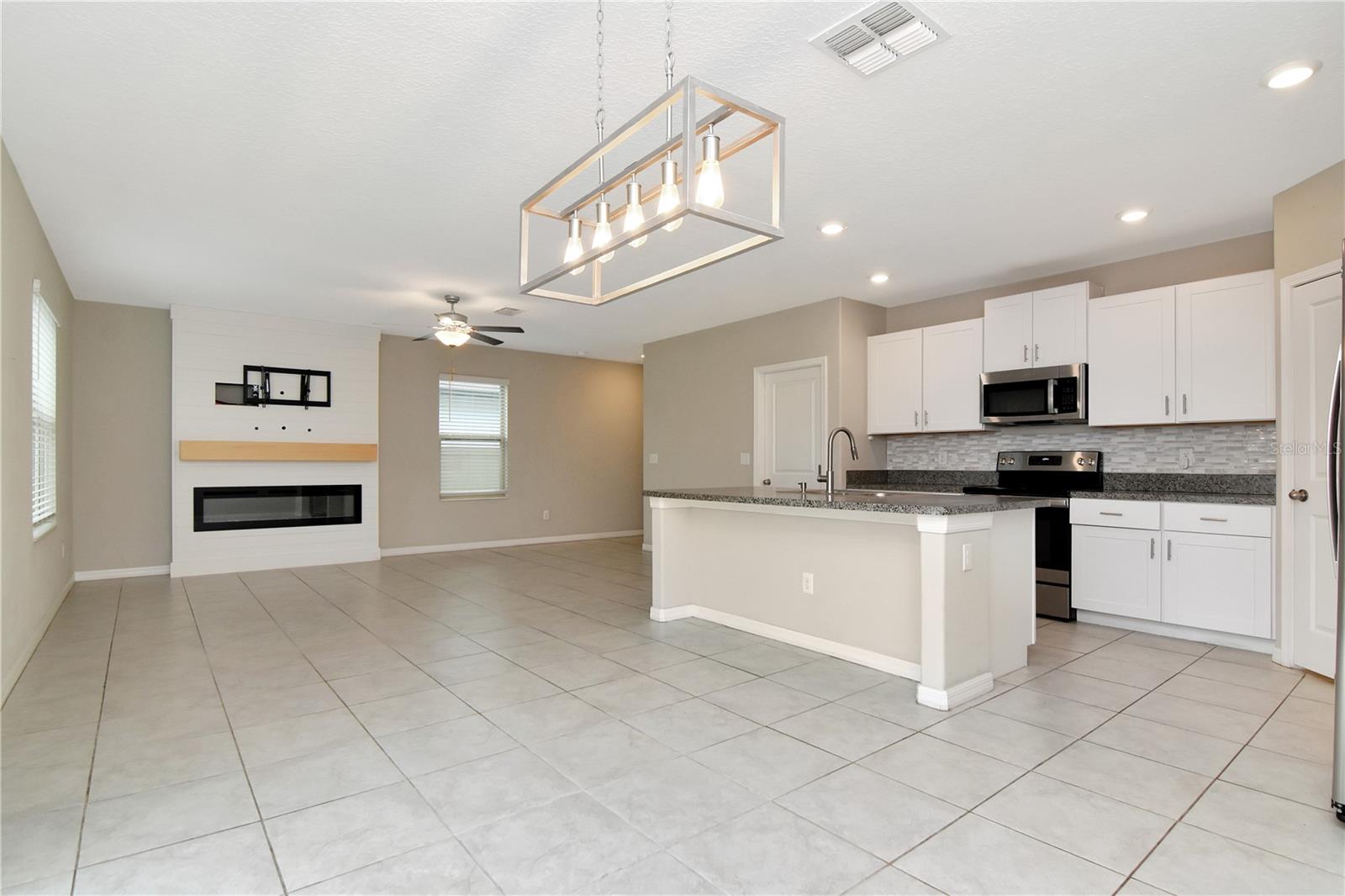 6180 APPLE SNAIL AVE, NEW PORT RICHEY, FL, 34653