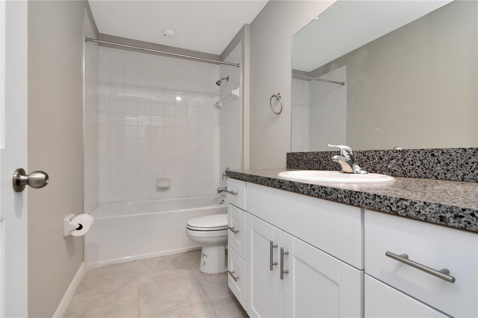 6180 APPLE SNAIL AVE, NEW PORT RICHEY, FL, 34653