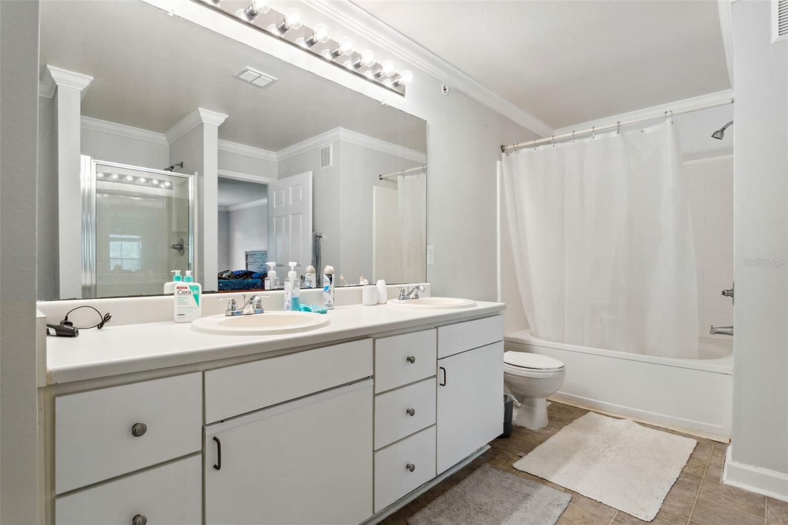 18119 STERLING GATE CIR #18119, TAMPA, FL, 33647