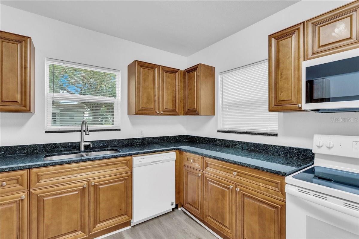 803 E VALENCIA ST, LAKELAND, FL, 33805