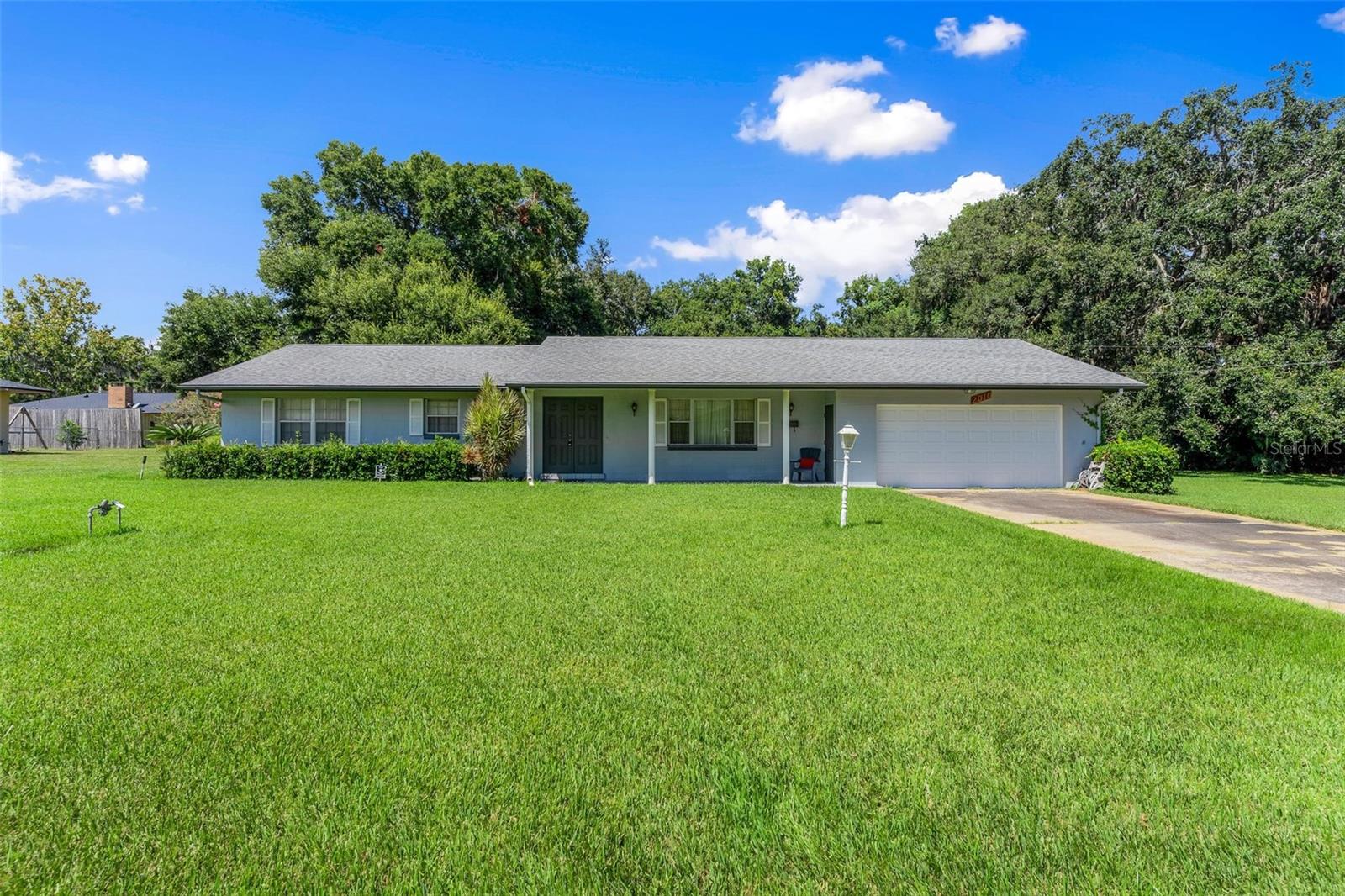 2010 HOLLYWOOD DR, LEESBURG, FL, 34748