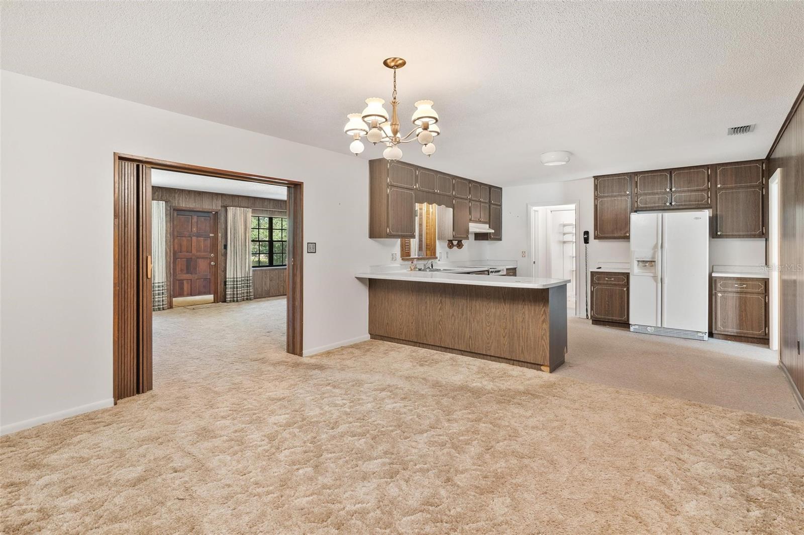 2010 HOLLYWOOD DR, LEESBURG, FL, 34748