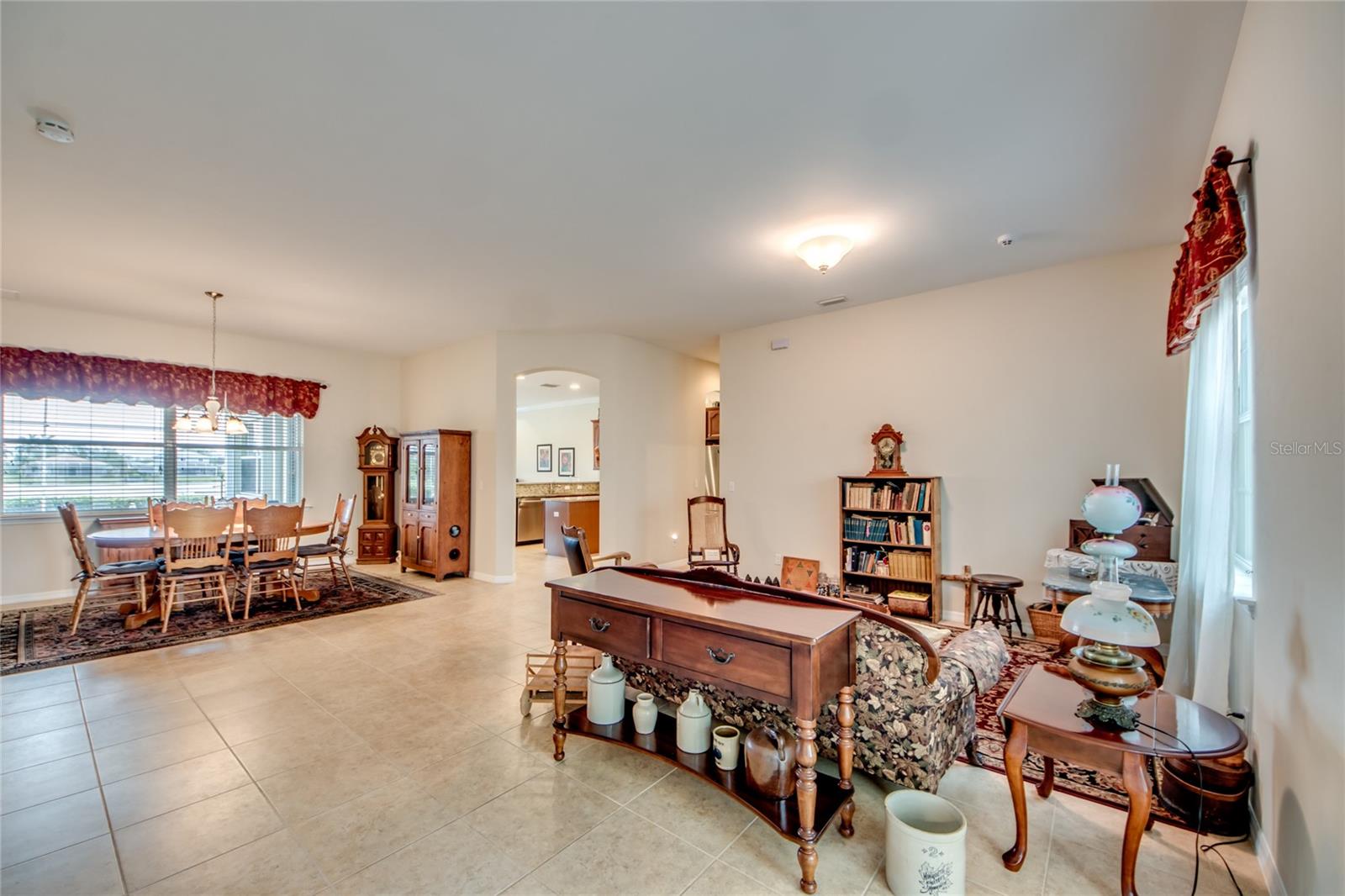 2444 ASHBURY CIR, CAPE CORAL, FL, 33991