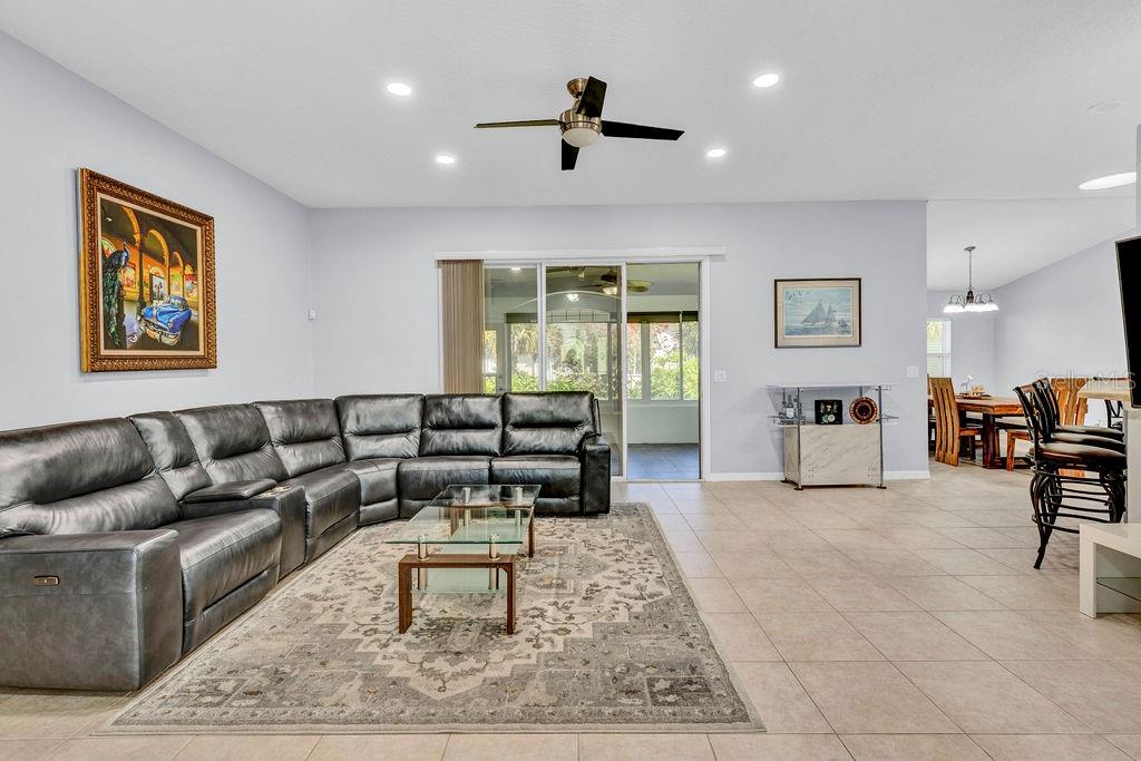 11 MANDERLEY LN, ORMOND BEACH, FL, 32174