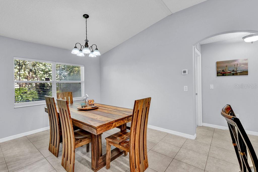 11 MANDERLEY LN, ORMOND BEACH, FL, 32174