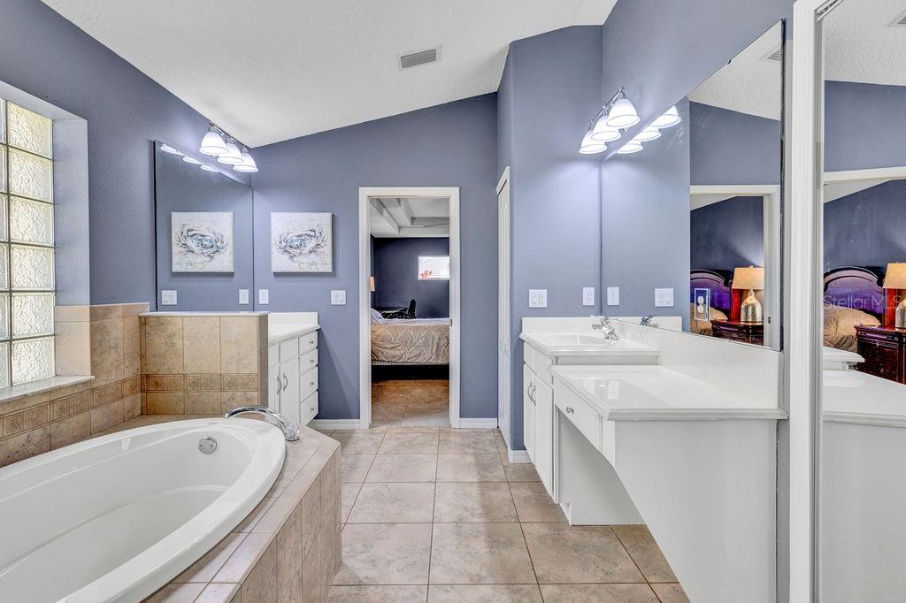 11 MANDERLEY LN, ORMOND BEACH, FL, 32174
