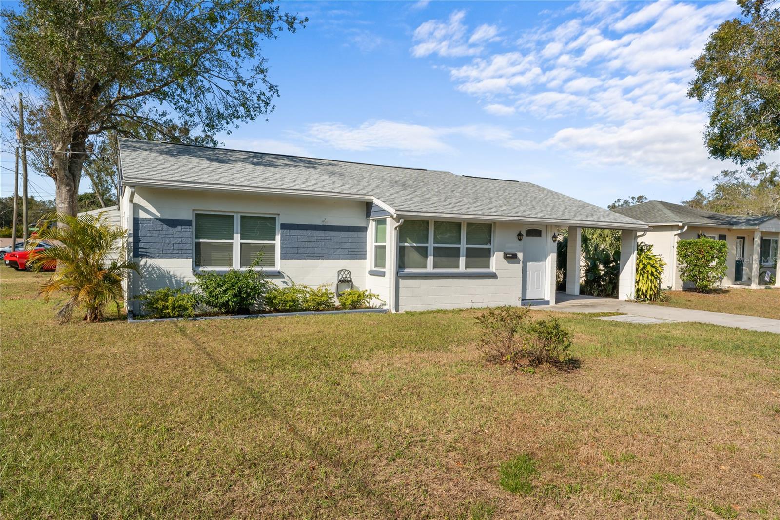 11002 N OAKLEAF AVE, TAMPA, FL, 33612