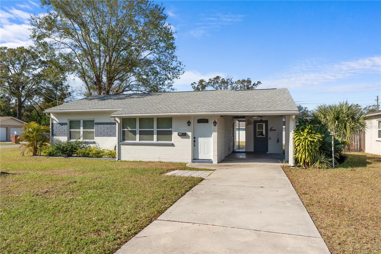 11002 N OAKLEAF AVE, TAMPA, FL, 33612