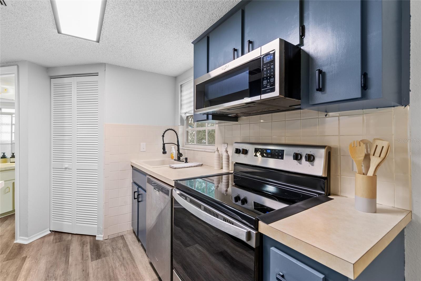 7874 MIDWAY DRIVE TER #V201, OCALA, FL, 34472