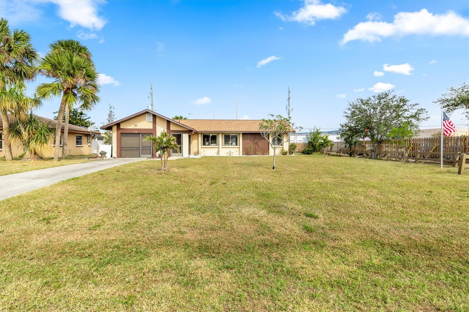 716 MIRADO LN NW, PORT CHARLOTTE, FL, 33948