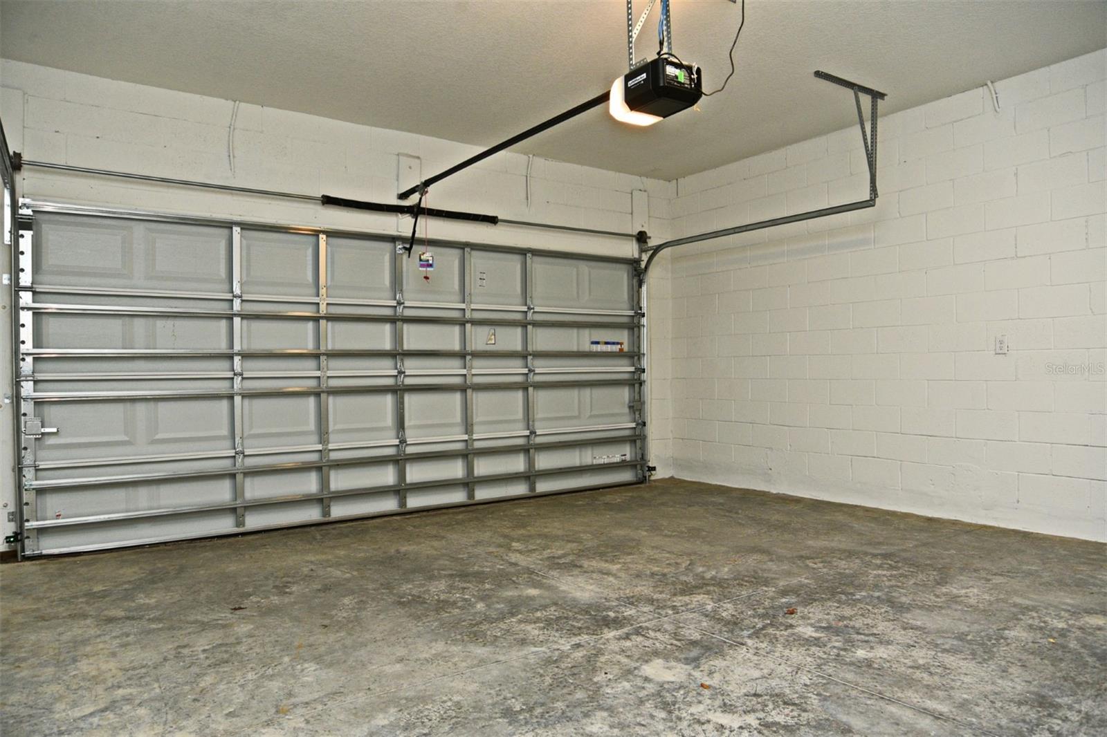 627 BAYHAWK ST, DEBARY, FL, 32713