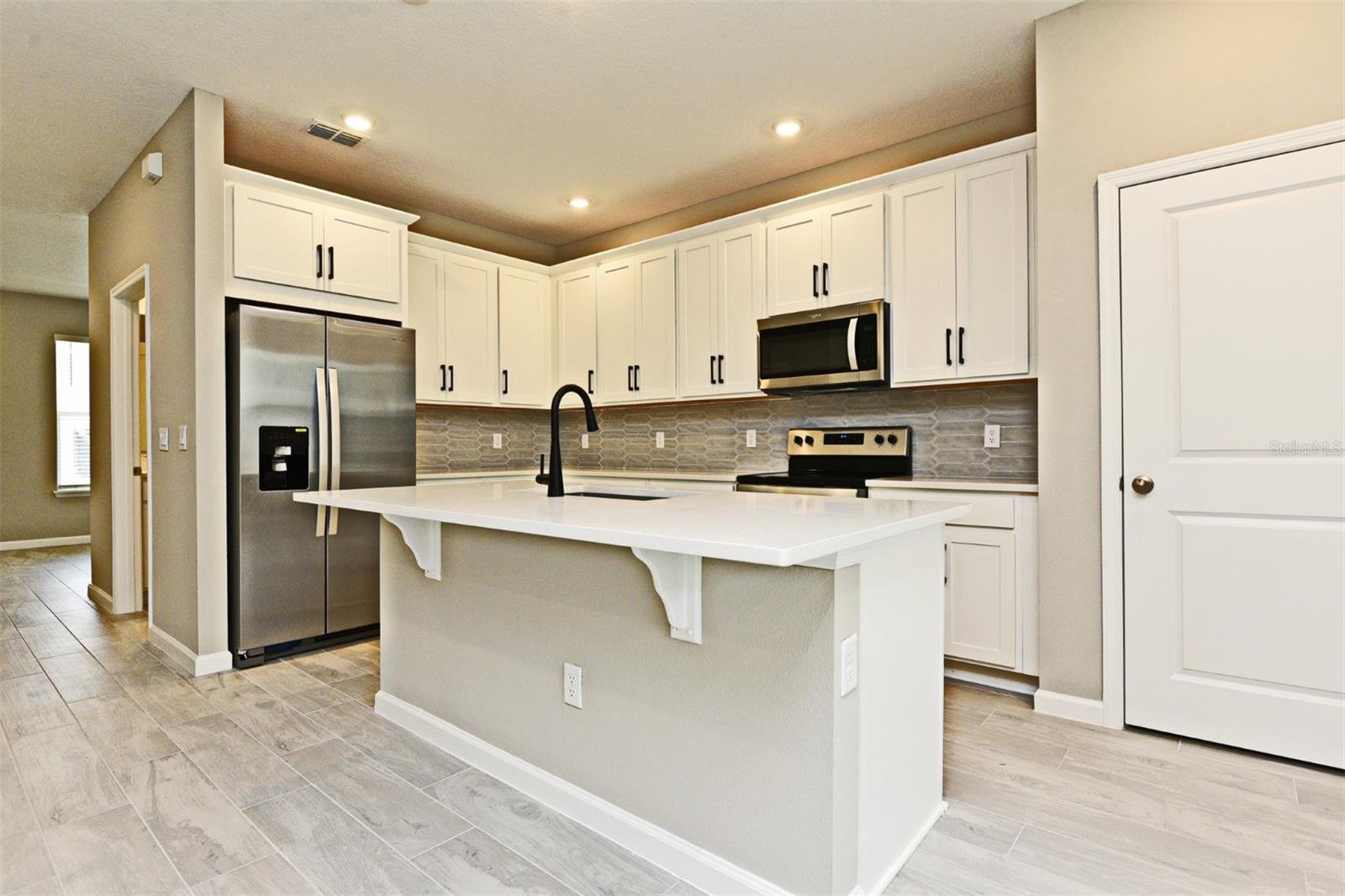 627 BAYHAWK ST, DEBARY, FL, 32713