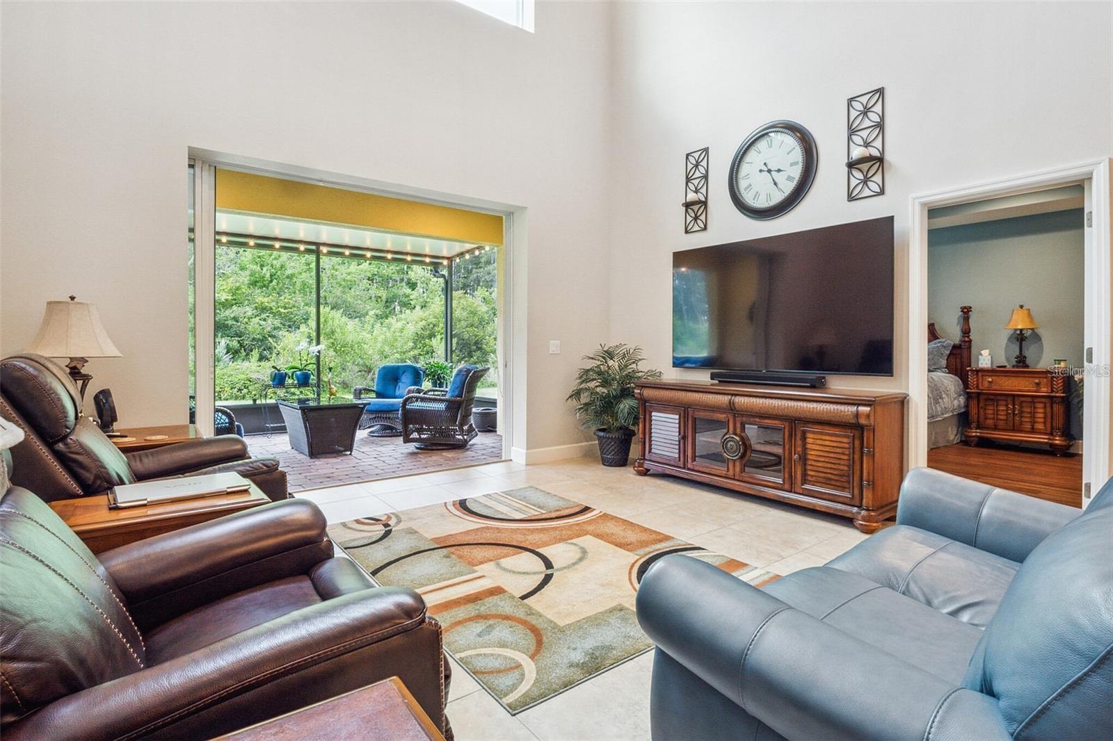 8726 TERRACINA LAKE DR, TAMPA, FL, 33625