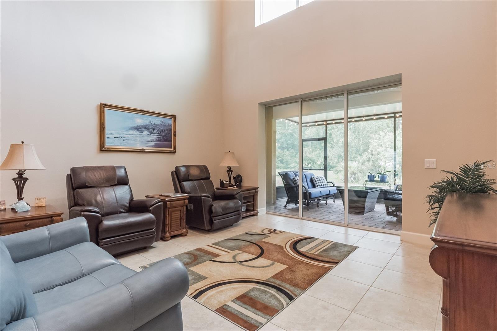 8726 TERRACINA LAKE DR, TAMPA, FL, 33625