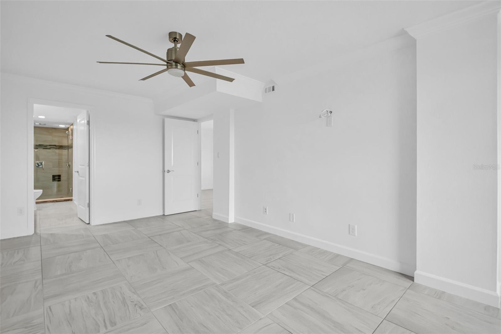 1651 SAND KEY ESTATES CT #84, CLEARWATER BEACH, FL, 33767