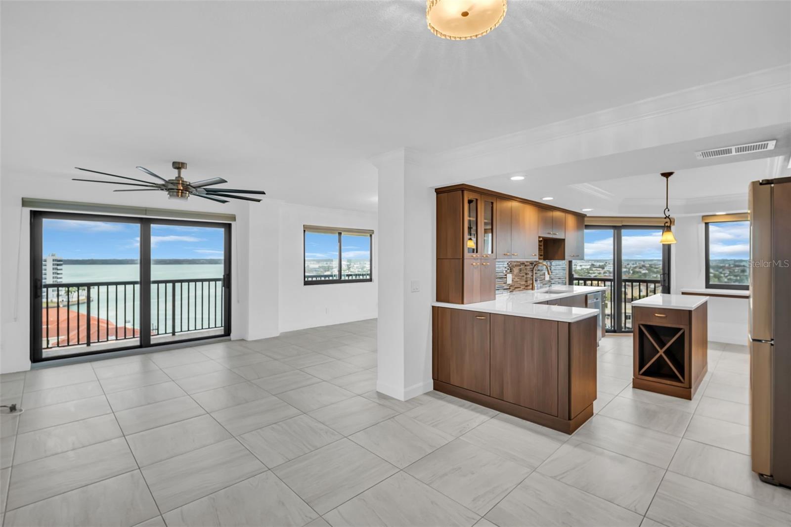 1651 SAND KEY ESTATES CT #84, CLEARWATER BEACH, FL, 33767