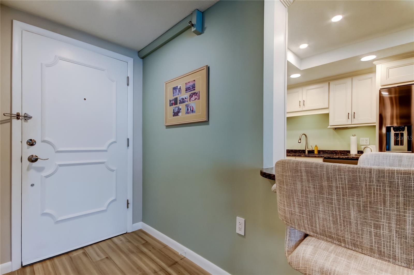 675 S GULFVIEW BLVD #1001, CLEARWATER BEACH, FL, 33767