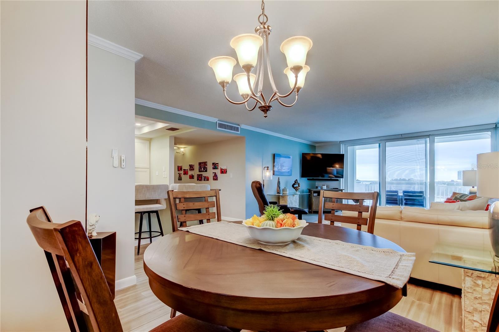 675 S GULFVIEW BLVD #1001, CLEARWATER BEACH, FL, 33767