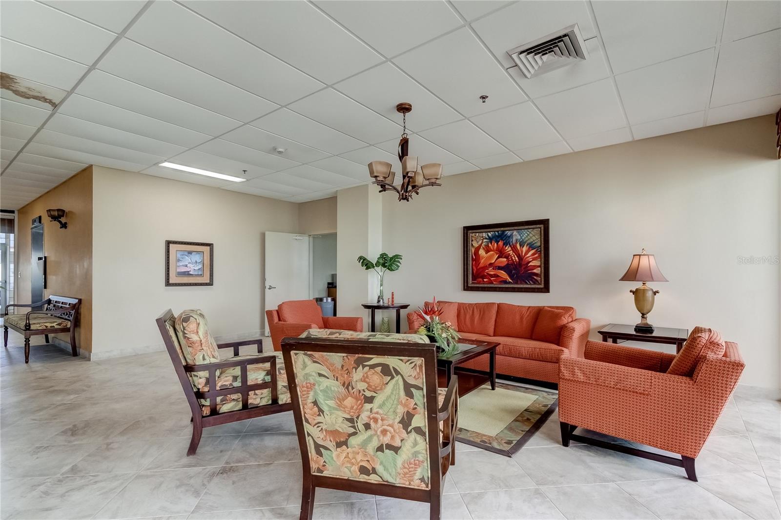 675 S GULFVIEW BLVD #1001, CLEARWATER BEACH, FL, 33767