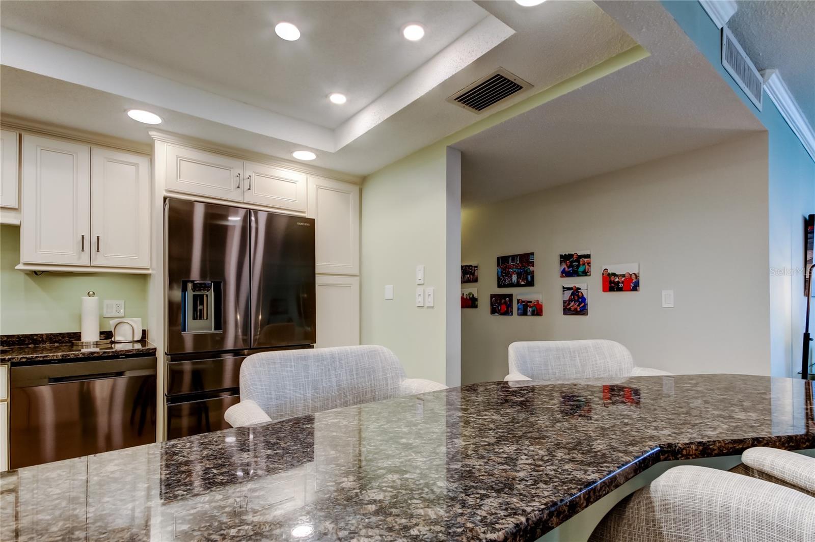 675 S GULFVIEW BLVD #1001, CLEARWATER BEACH, FL, 33767