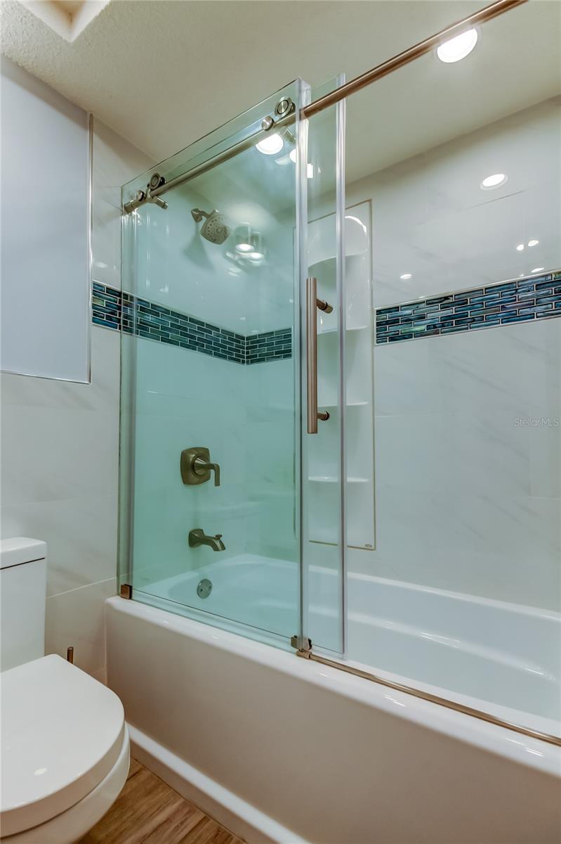 675 S GULFVIEW BLVD #1001, CLEARWATER BEACH, FL, 33767