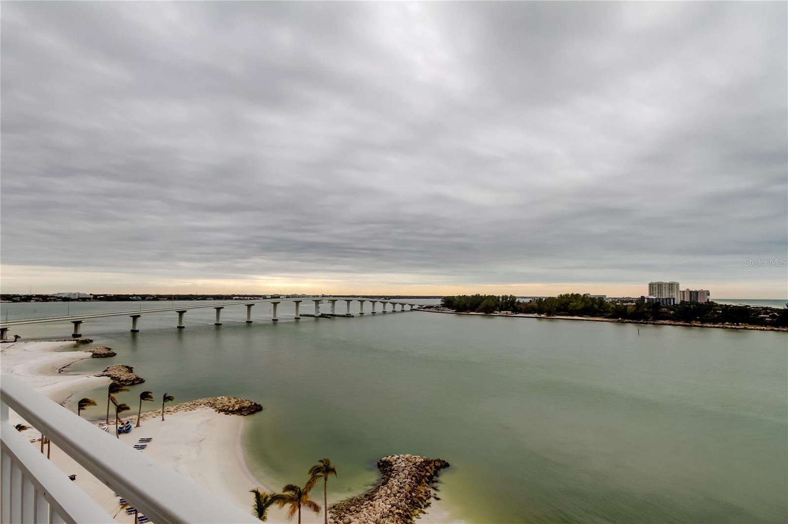 675 S GULFVIEW BLVD #1001, CLEARWATER BEACH, FL, 33767