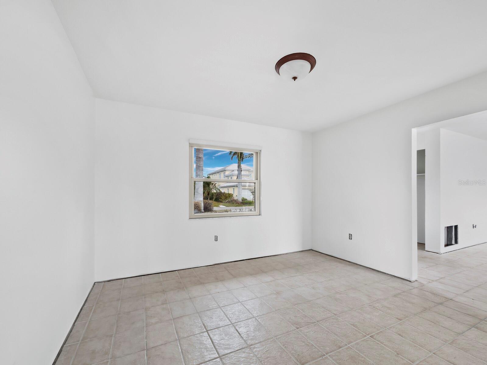 740 OLD COMPASS RD, LONGBOAT KEY, FL, 34228