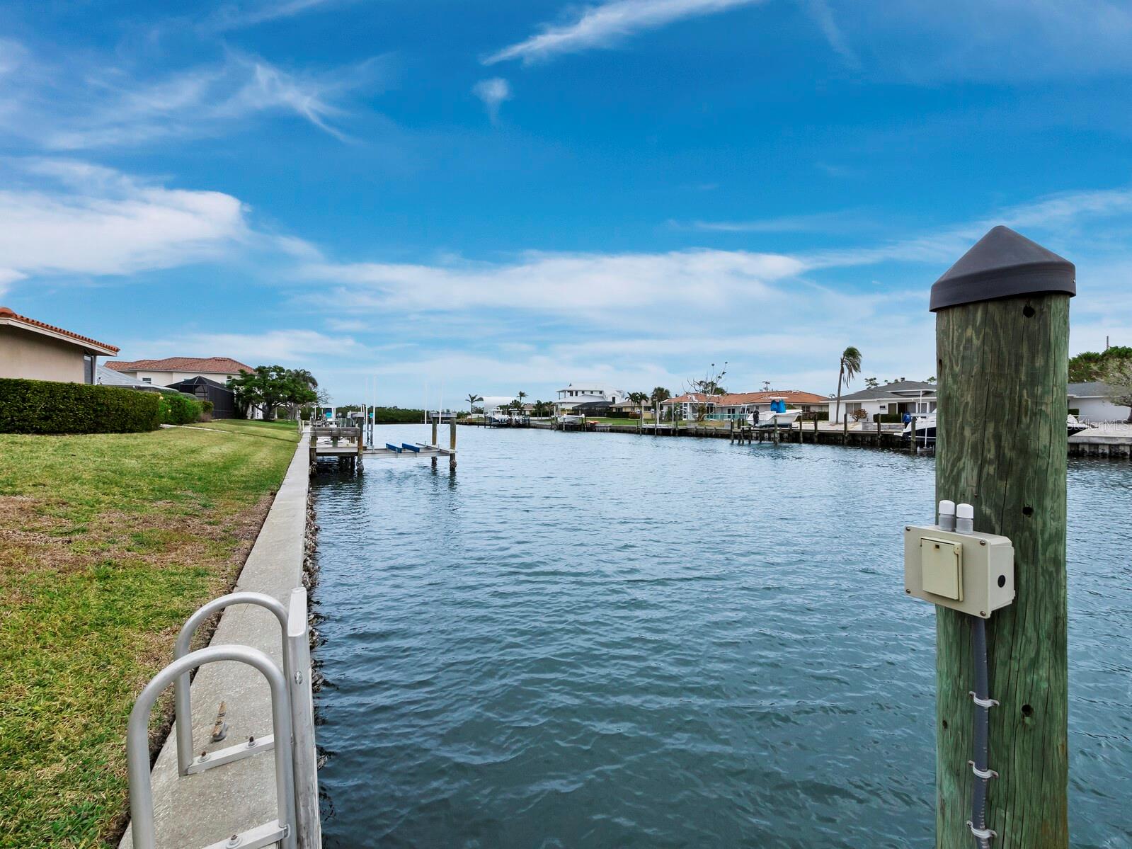740 OLD COMPASS RD, LONGBOAT KEY, FL, 34228