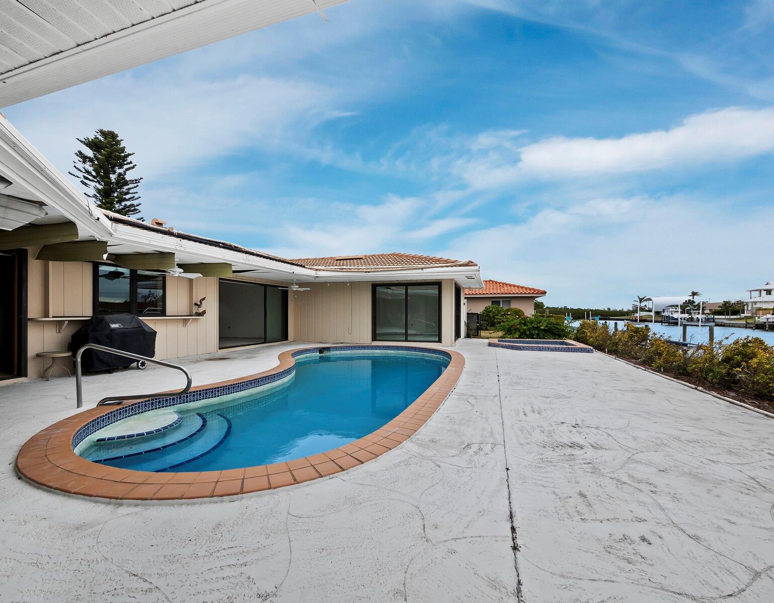 740 OLD COMPASS RD, LONGBOAT KEY, FL, 34228