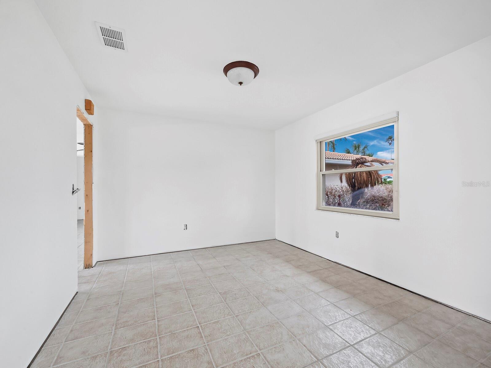 740 OLD COMPASS RD, LONGBOAT KEY, FL, 34228